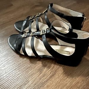 Womens’s sandals